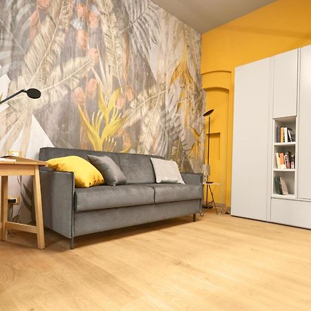 Central And Comfy Apartment Free Netflix And Disney Plus Bologna Kültér fotó